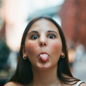 Meet your Posher, Lielle